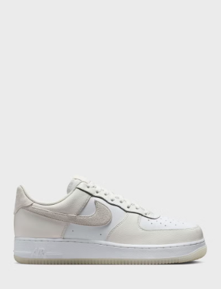 Nike Air Force 1 '07 Lv8