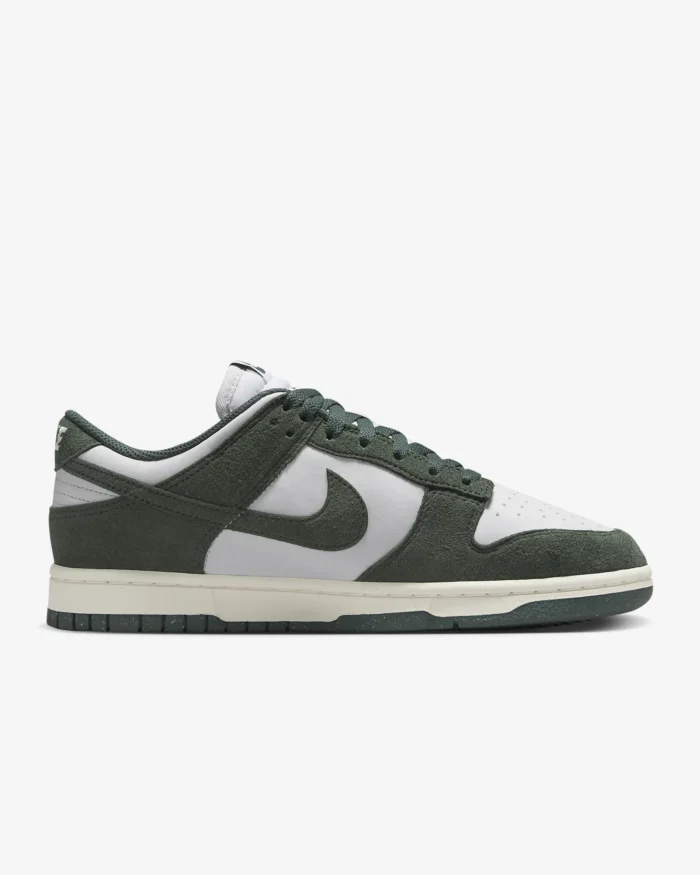 Nike Dunk Low – Photon Dust/Sail/White/Vintage Green